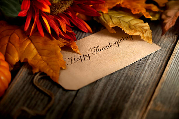 Best Thanksgiving Greetings for Friends [With Free Card]