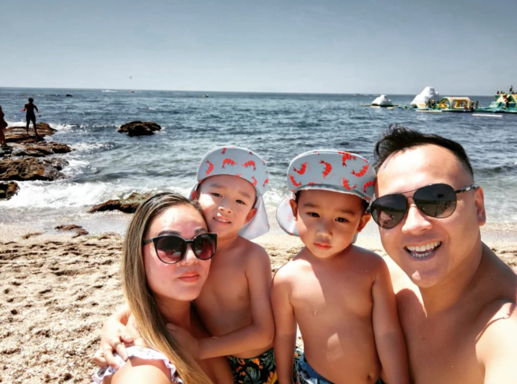 Yuan Yuan and his family
